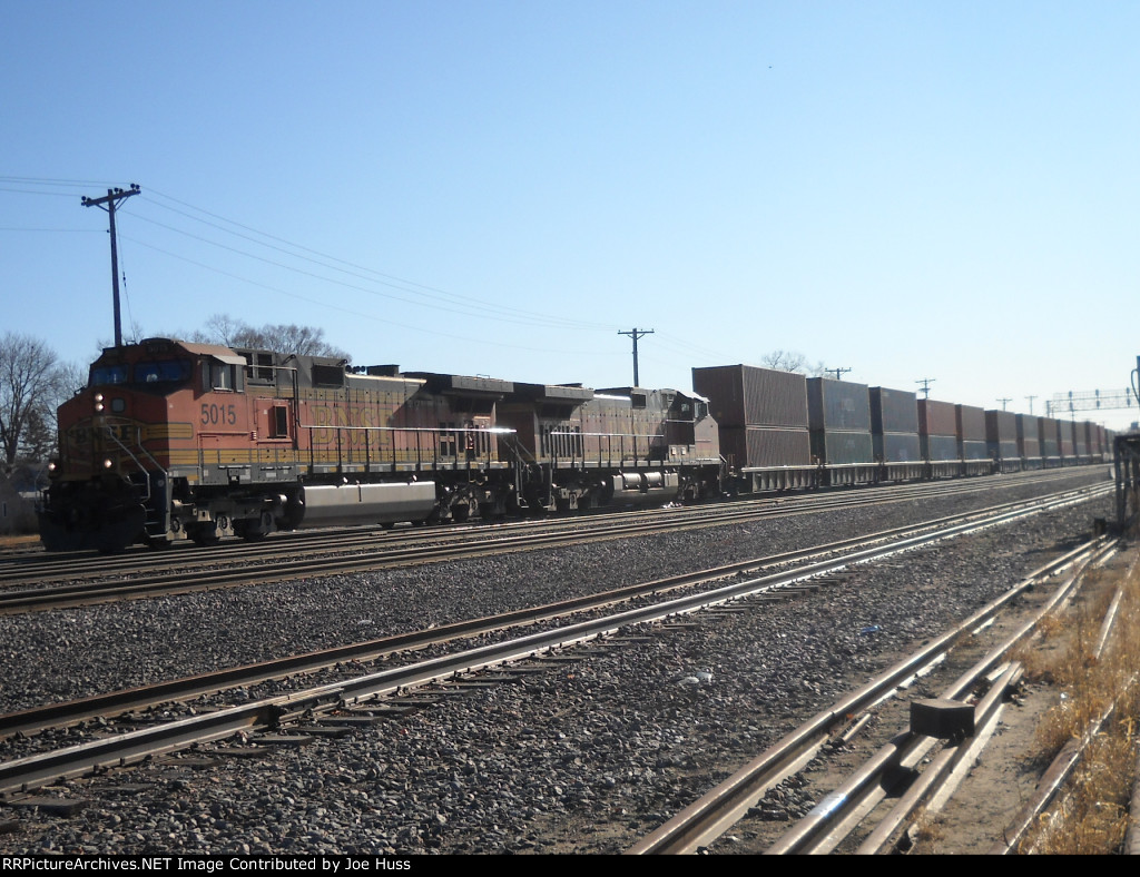 BNSF 5015 West